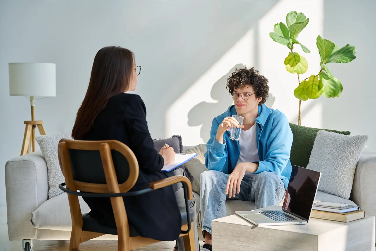 Gestalt Terapia: o que é e como funciona - Brunete Gildin: conheça esta abordagem da Psicologia e como ela pode te ajudar!